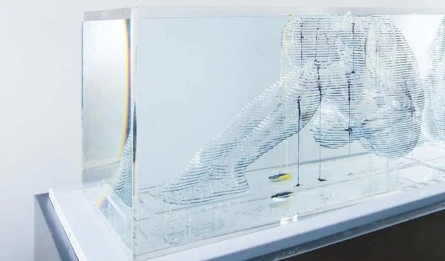 Explaining the Difference Between plexiglass and Plexiglas® - Core77