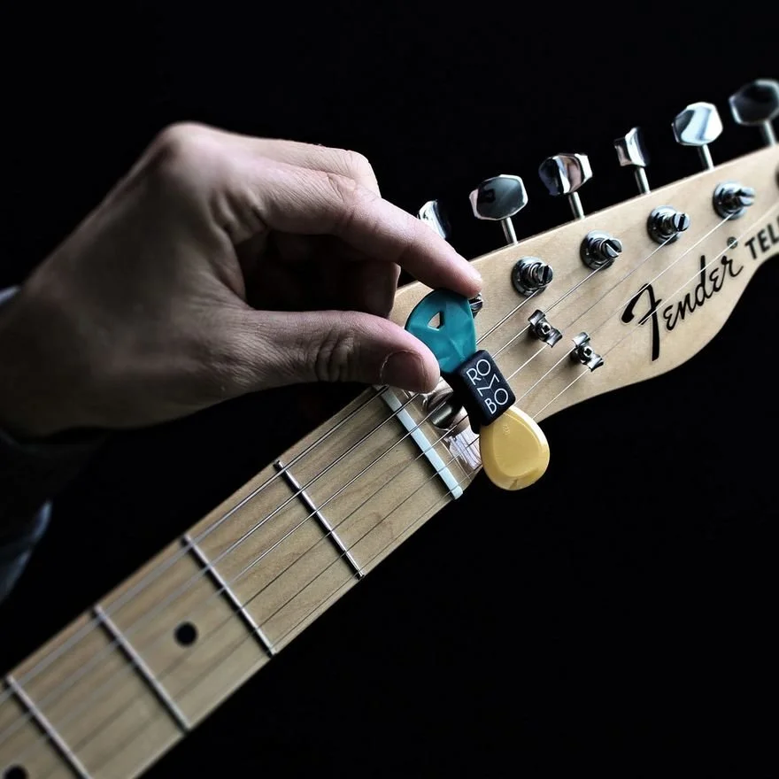 Design Problem, or User Behavior Problem? Guitar Pick Storage - Core77