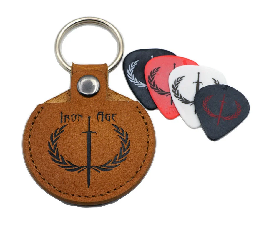 Design Problem, or User Behavior Problem? Guitar Pick Storage - Core77