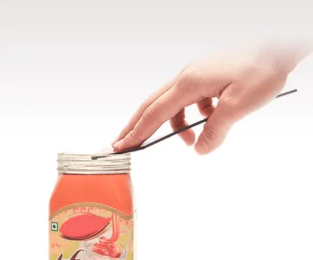 Core77 Test Kitchen: Does the Polygons 4-in-1 Measuring Spoon Fold Under Pressure?