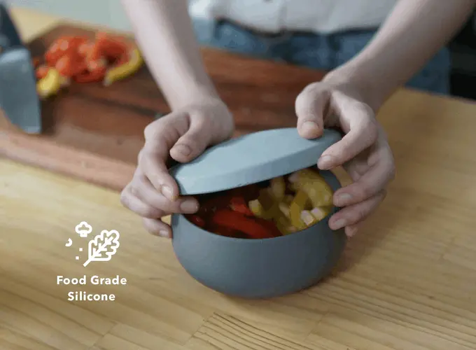 BesoVida is a set of utensil designed to take on different r