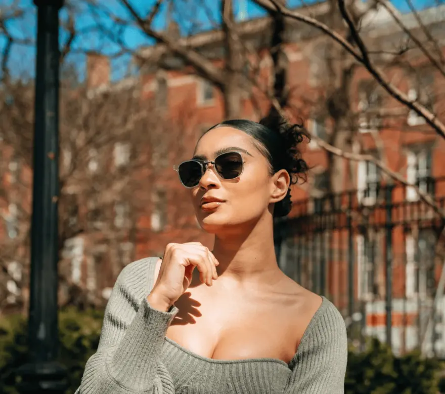 FlyFrames: Eyewear with No Arms (Temples) - Core77