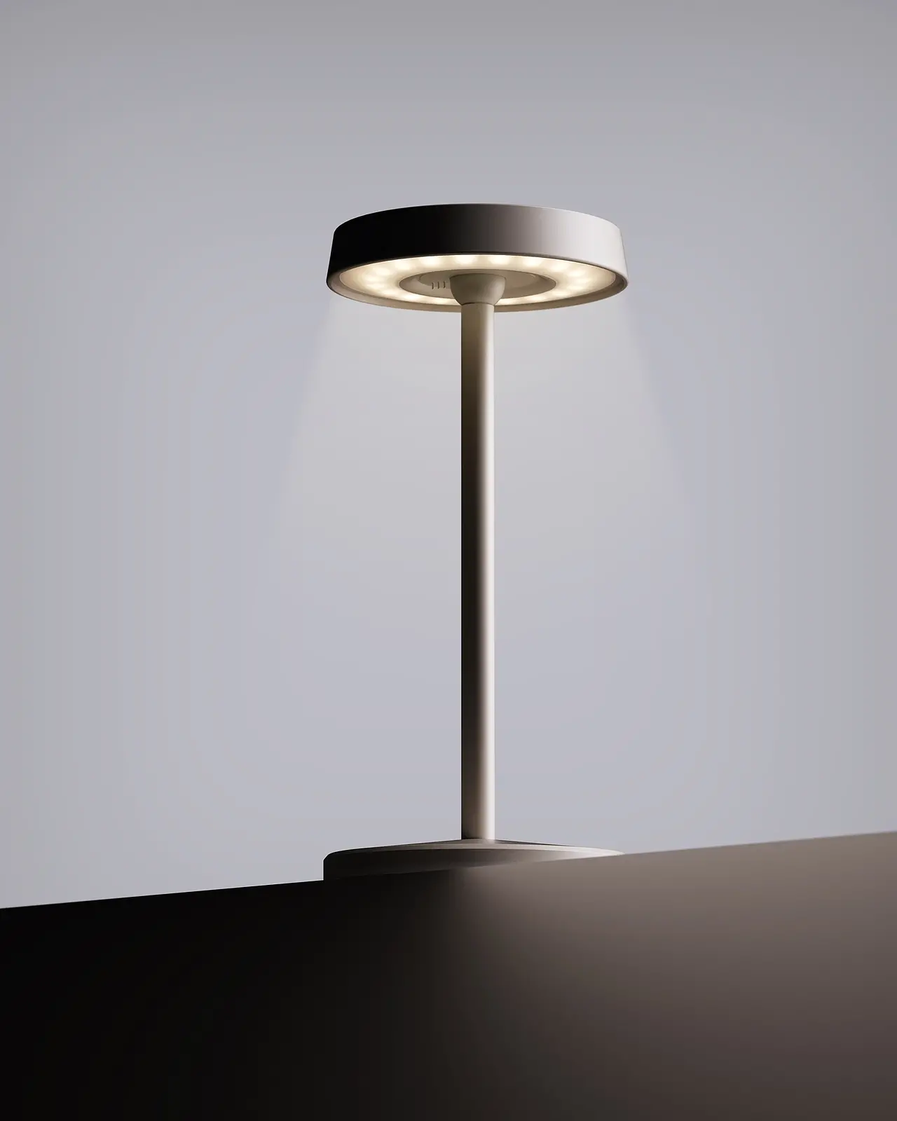 LANOVA SAUCER-堆叠充电餐桌灯STACKABLE BATTERY LAMP（图ZMzkwNjg5NjQw）