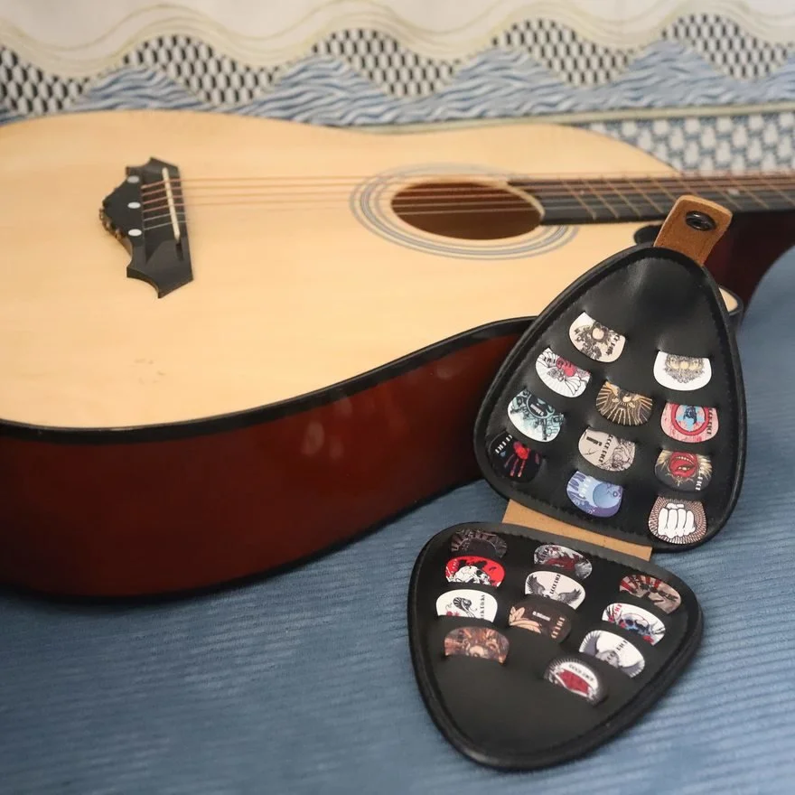 Design Problem, or User Behavior Problem? Guitar Pick Storage - Core77