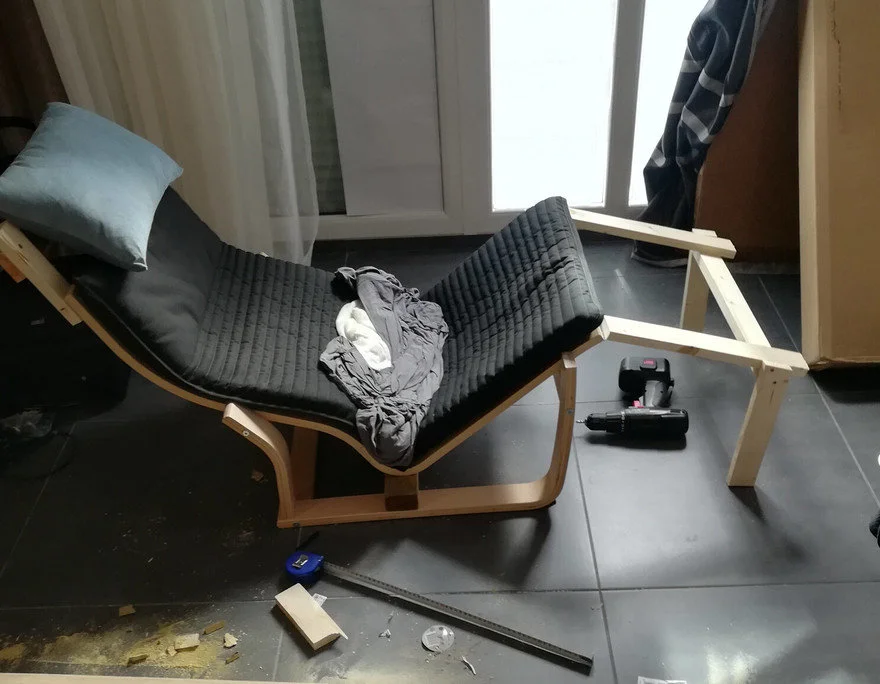 Guy Builds DIY Version of $7,000 Reclining Workstation for $335 - Core77