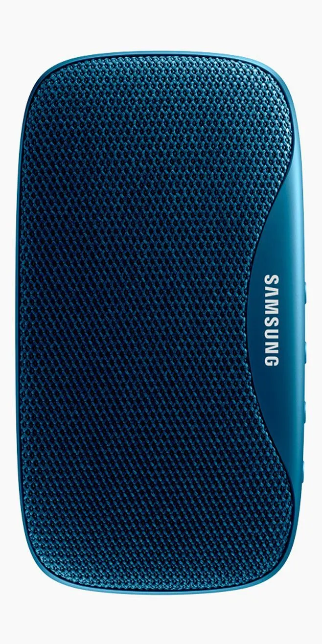 the samsung portable speaker is shown in blue