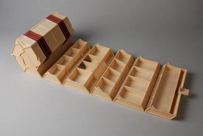 Portable Storage Design from the Past: The Rolykit - Core77
