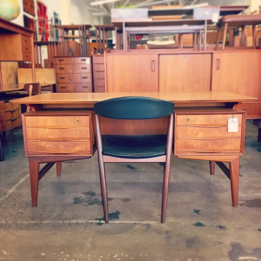 Answering the Question "Why is Mid Century Modern Furniture 