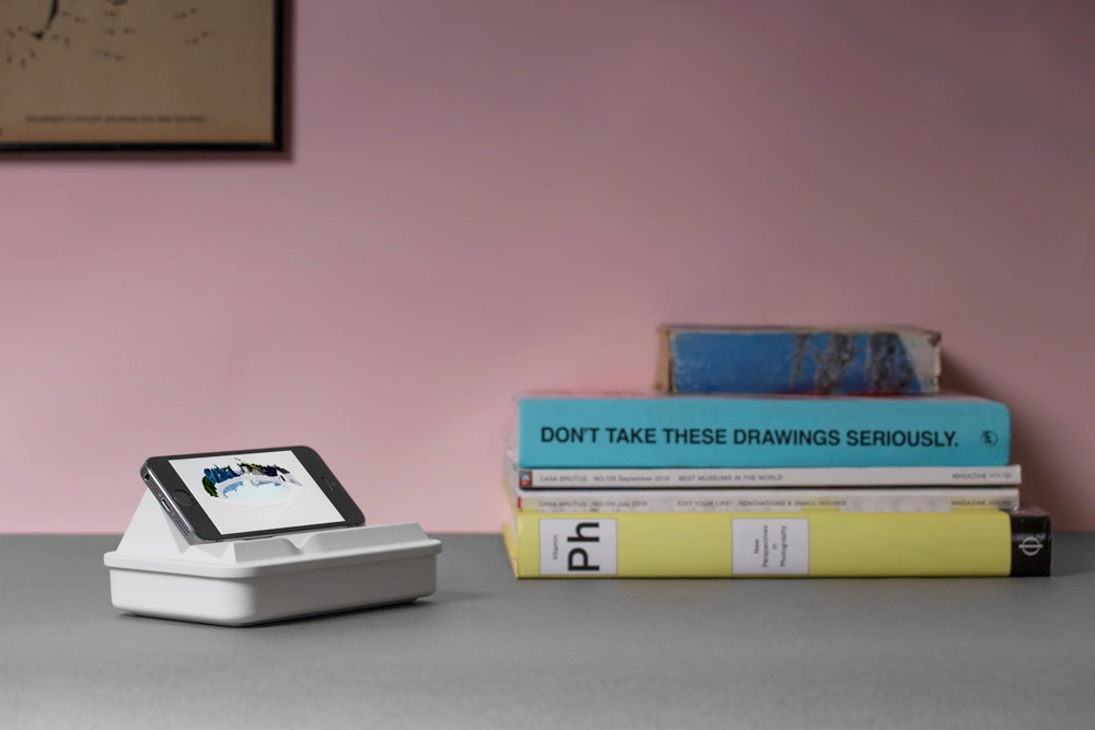 VALLEY landscape organizing box holds phone, cards and glass