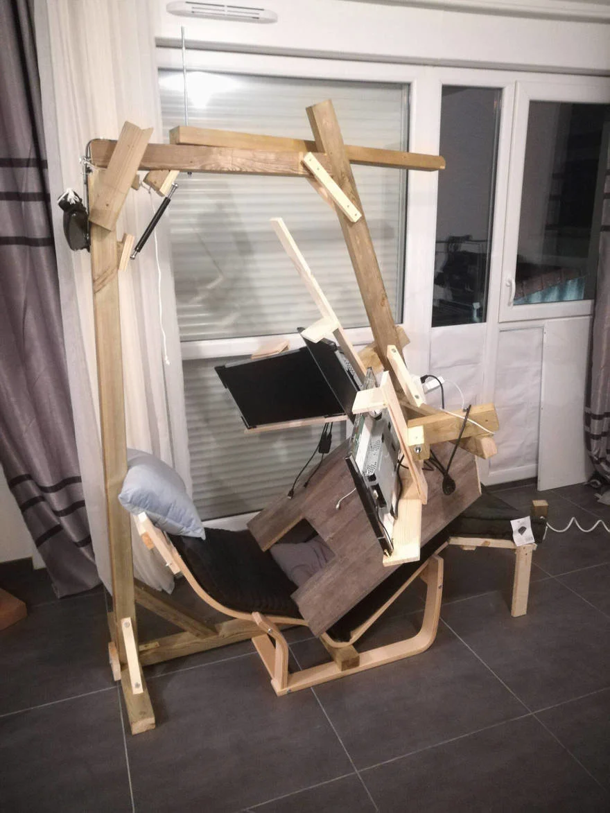 Guy Builds DIY Version of $7,000 Reclining Workstation for $335 - Core77
